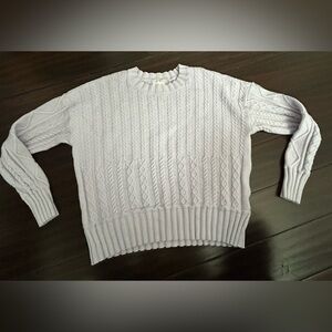 Cyrus Women’s Light Purple Crewneck Sweater Large